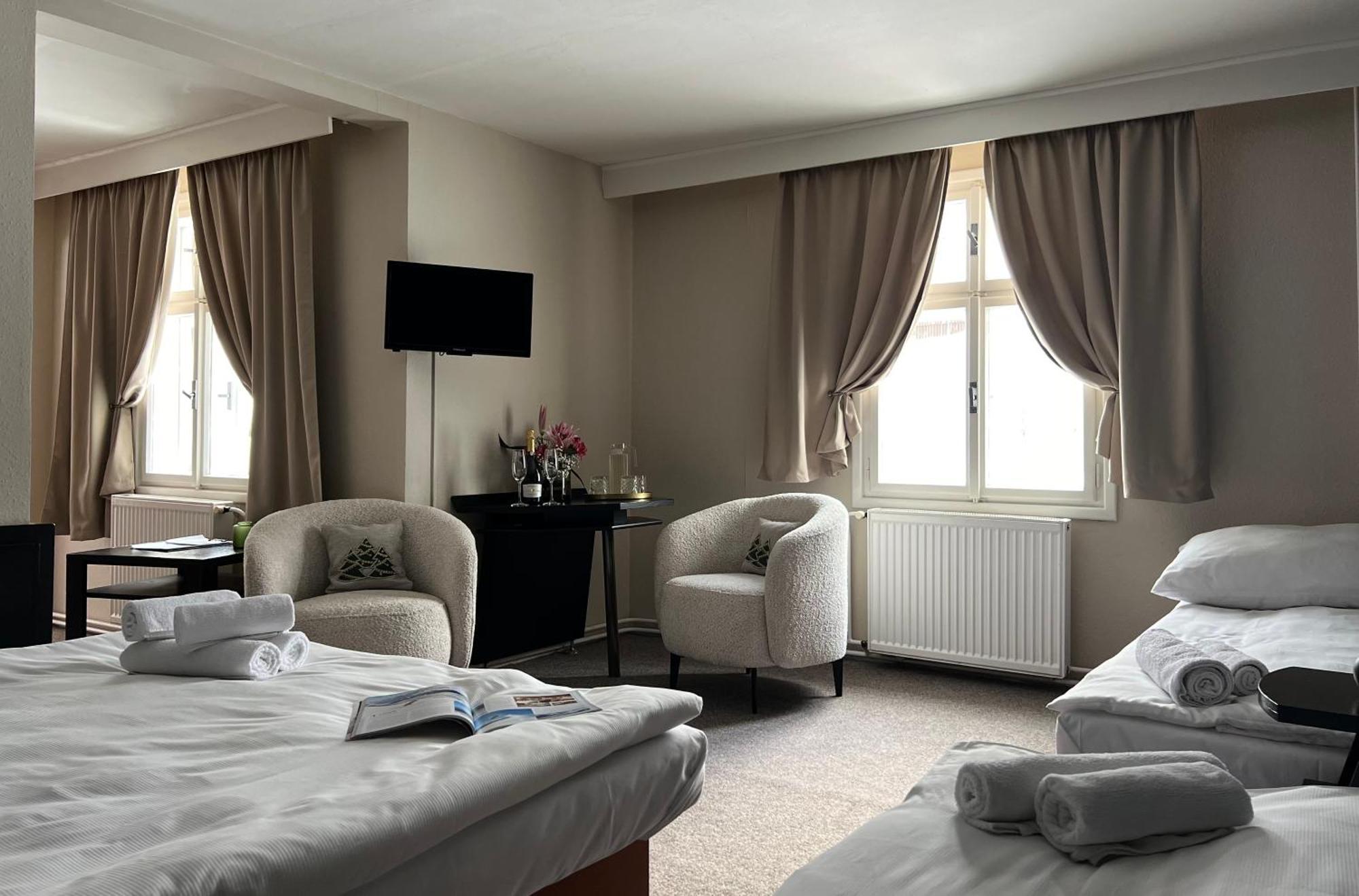 Hotel Lomnice Spindleruv Mlyn Bagian luar foto