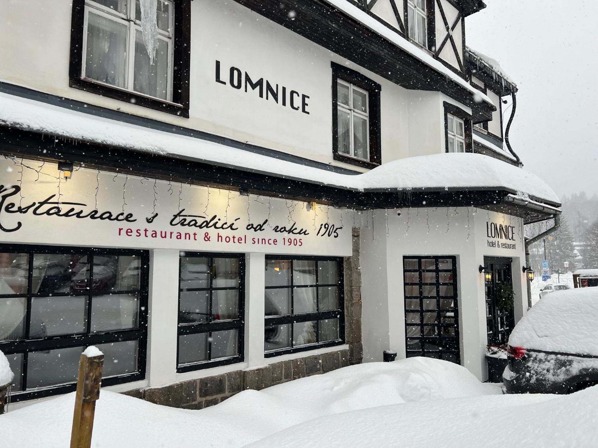 Hotel Lomnice Spindleruv Mlyn Bagian luar foto