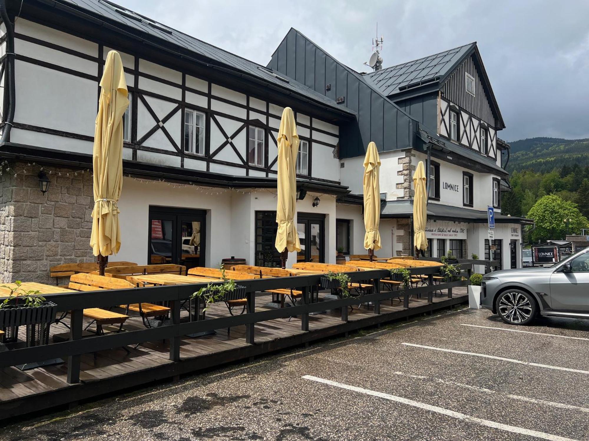 Hotel Lomnice Spindleruv Mlyn Bagian luar foto